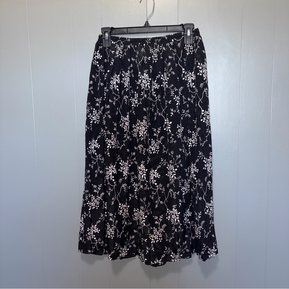 Vintage Leslie Fay Black White Floral Swing Pleated Midi Skirt Small